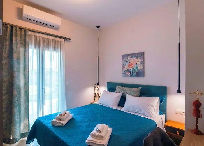 Blue Lagoon Villa