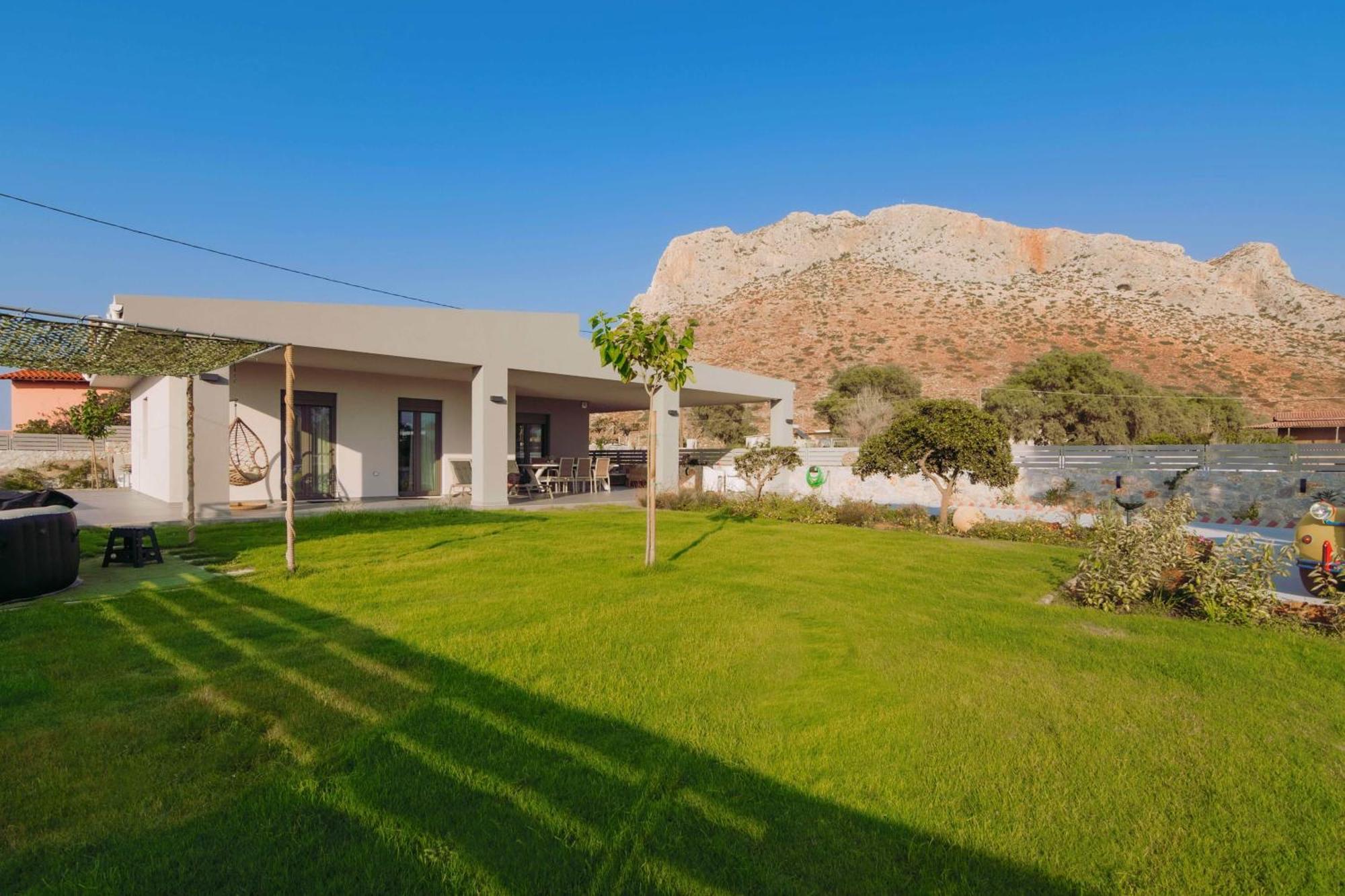 Blue Lagoon Tatil Evi