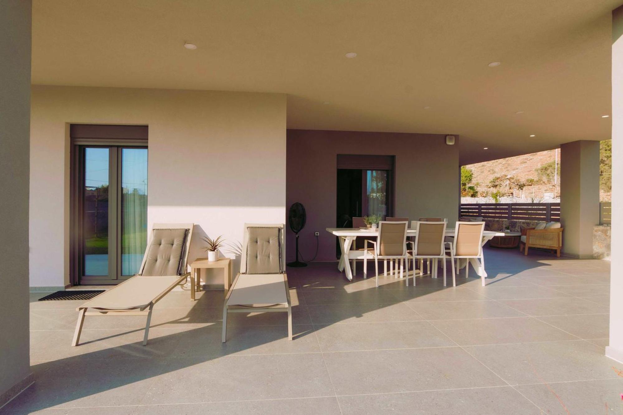 Blue Lagoon Tatil Evi *